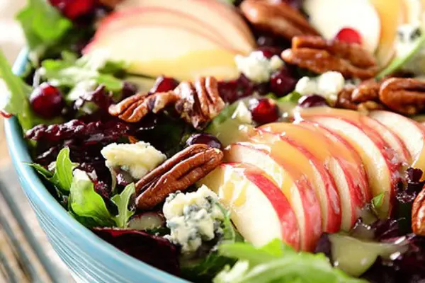 Apple Pecan Salad