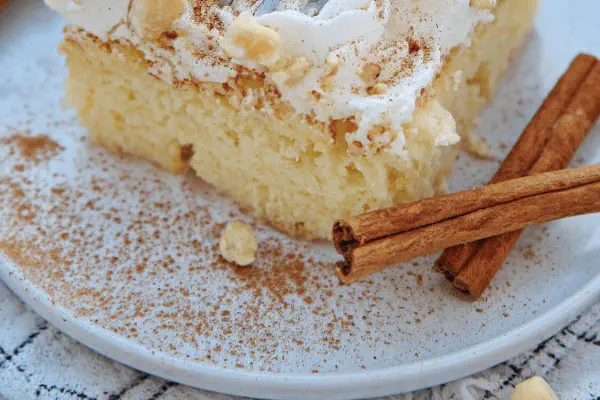 Caramel Apple Pretzel Bark