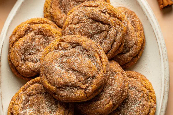 Spiced Cocoa Vanilla Shortbreads