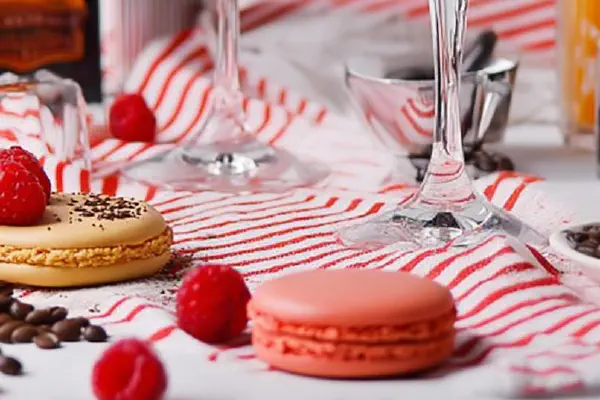 Cocktails and Alcoholic Drinks