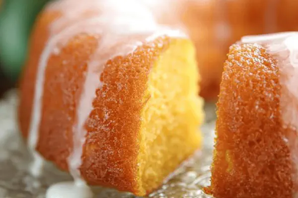 Strawberry Mousse Dessert