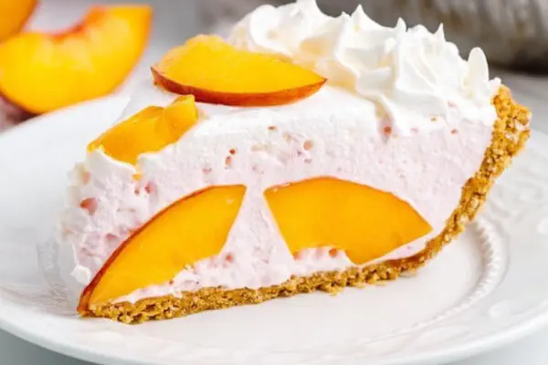 Peach Gelatin Whip Pie